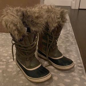 Sorrel women’s winter boots - hunter green/black
